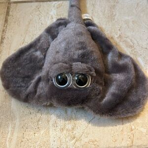 The Petting Zoo Plush Stingray Toy - Gray